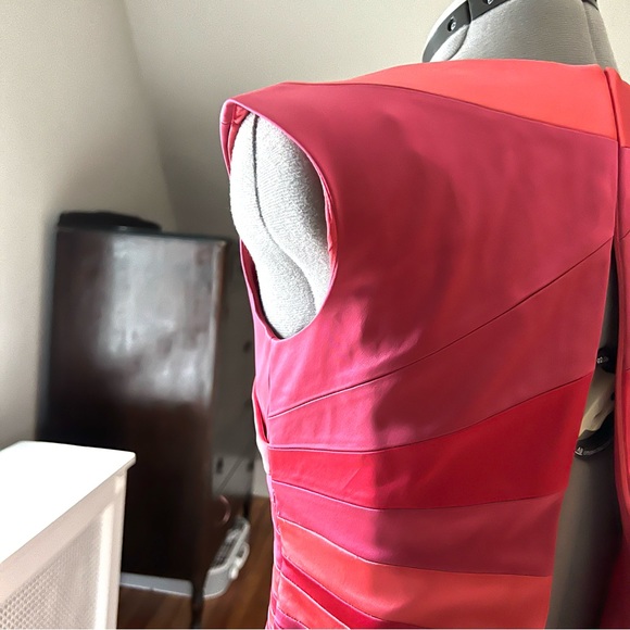 Jax Pink Bodycon Bandage Dress - Picture 4 of 10